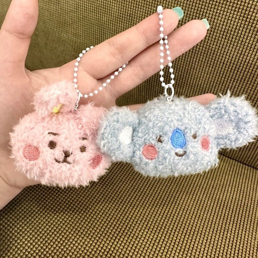 BT21 애니메이션 굿즈 만화 귀여운 봉제인형 열쇠고리 - Anime Merchandise Keychains 리뷰 및 가격